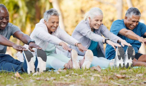 Mobility Training for Stiff Hips and Shoulders: Why It Matters More With Age